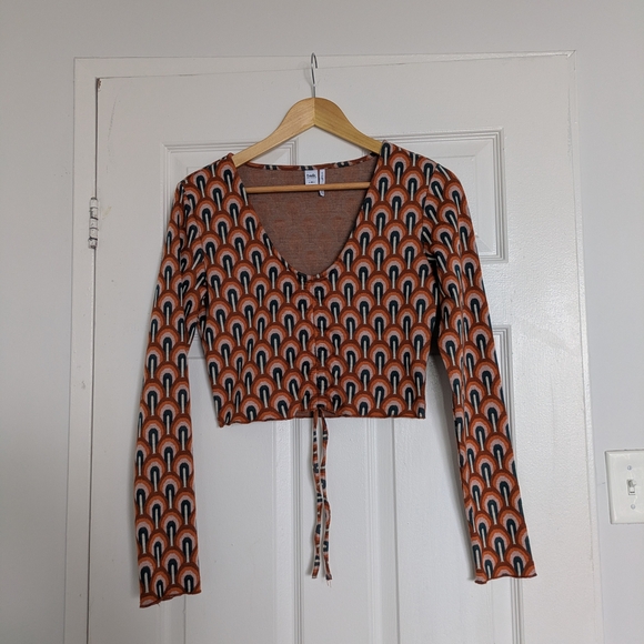 Twik Multicolor Patterned Crop Top with Drawstring - Picture 2 of 7